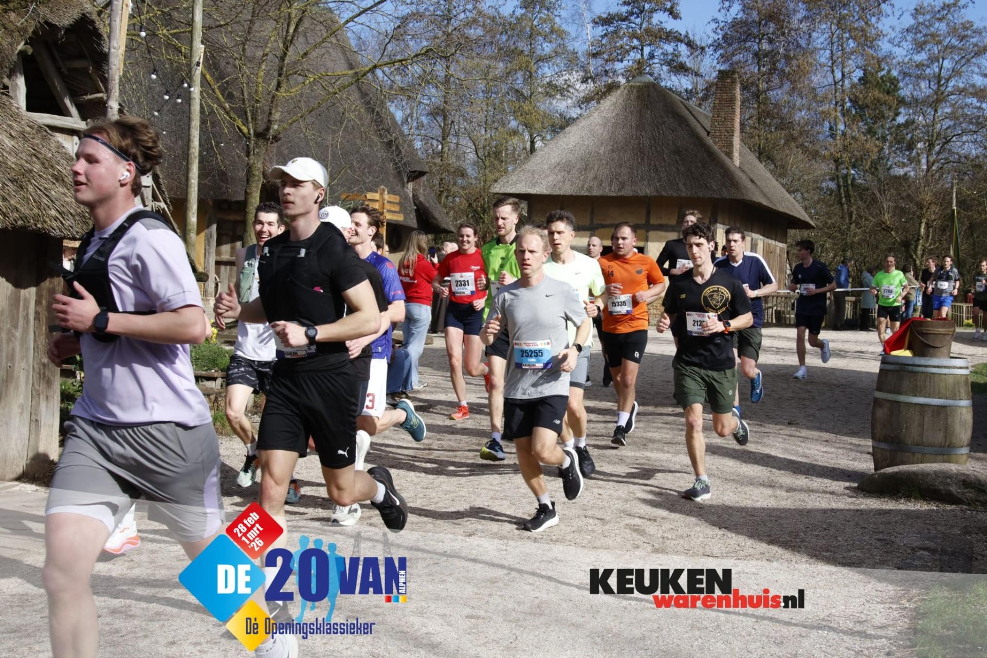 De 20 van Alphen dwars door Archeon 