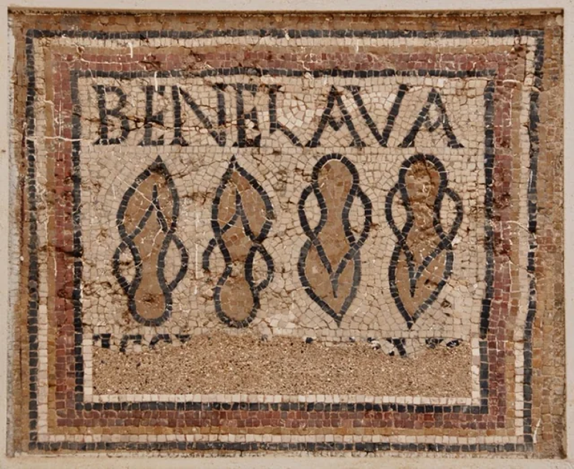 Exhibition Bene Lava