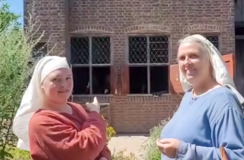 Archeon start met inclusieve rondleidingen voor doven, slechthorenden, blinden en slechtzienden