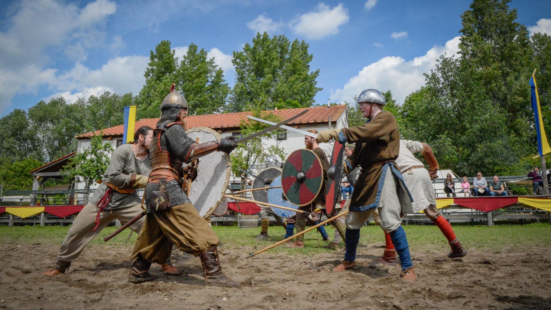 Vikingen veroveren Archeon 